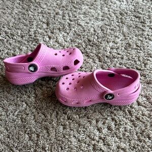Toddler Pink Crocs